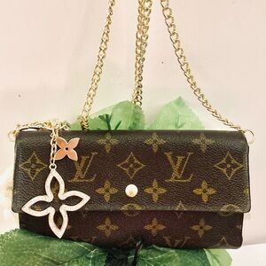 LOUIS VUITTON Monogram Portefeuille International Long Wallet